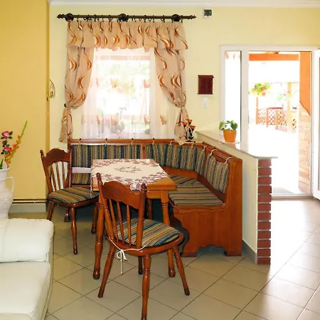 Holiday home Brigi - Sza113 By Interhome