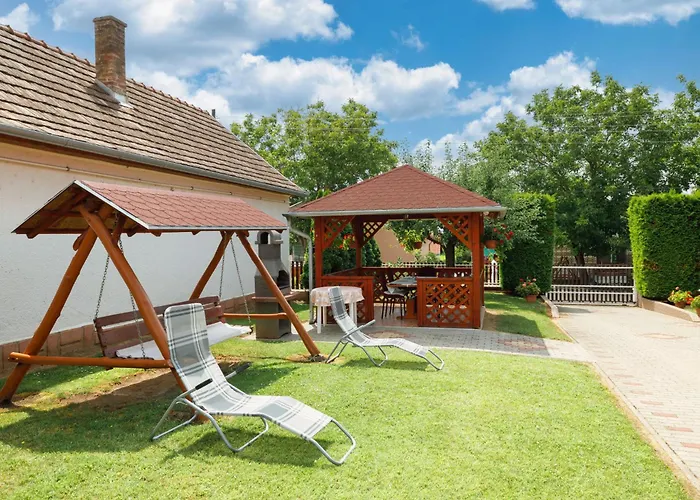 펜션 Brigi By Interhome 발라톤사르소